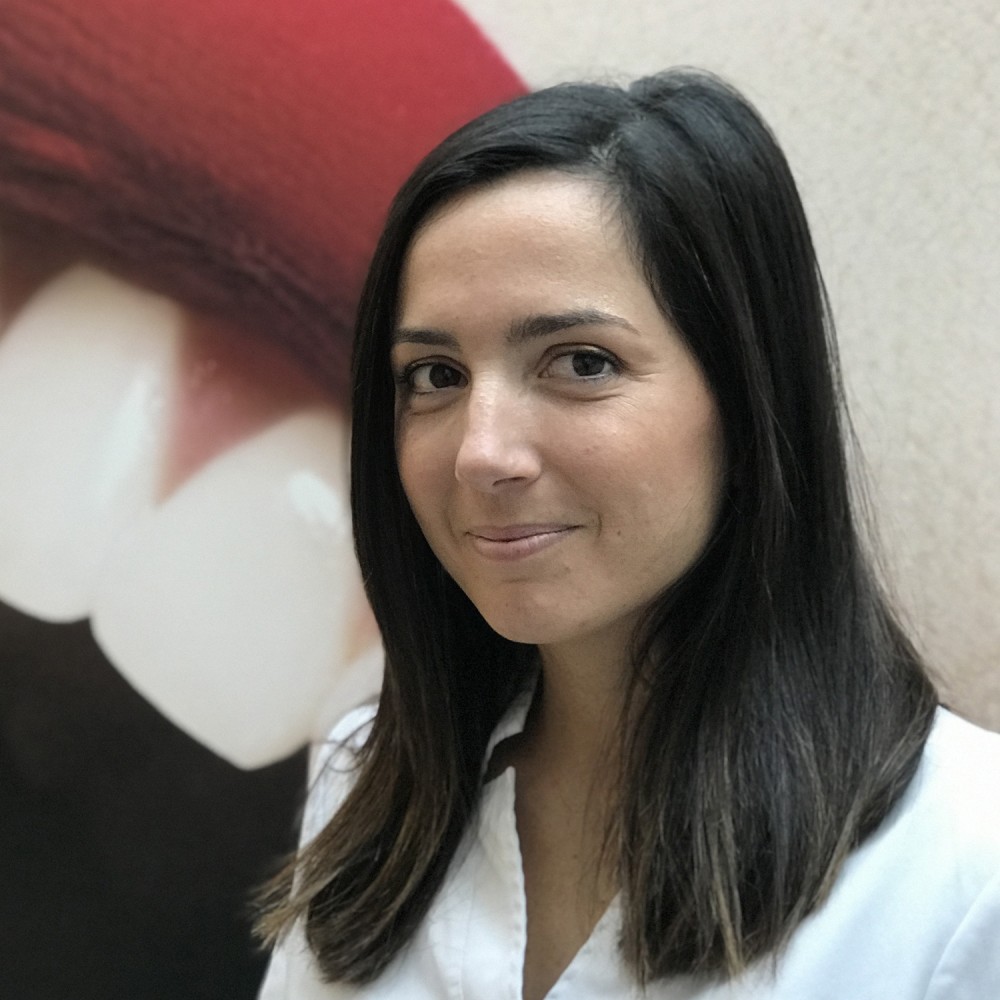 Dr Claire Gatineaud<br>Chirurgien dentiste